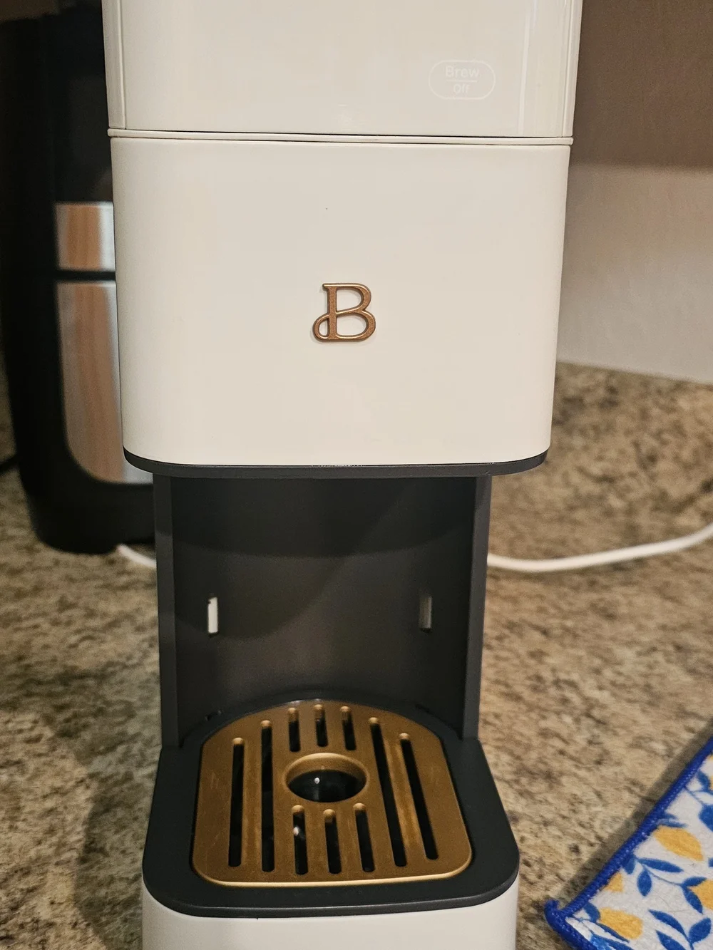 Cream Single-Serve Coffee Maker with Touch Controls